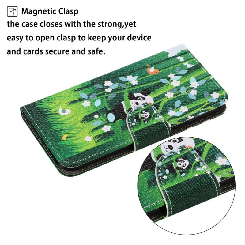 Flip Cover Samsung Galaxy S22 Ultra 5G Panda Walk